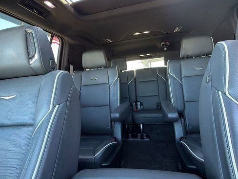 Used 2024 Cadillac Escalade ESV Sport w/ Touring Package image 40