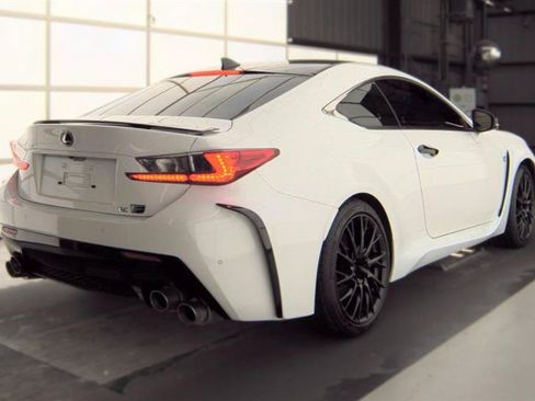 Used 2015 Lexus RC F w/ Performance Package RWD image 11