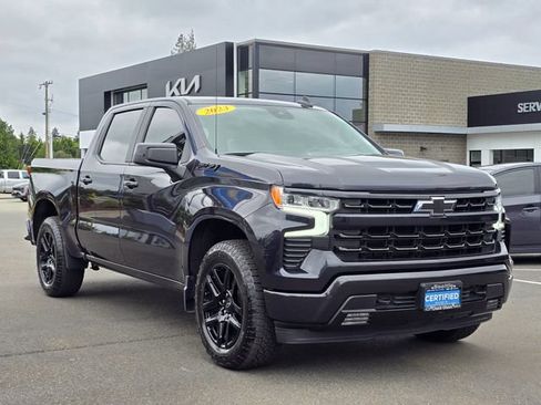 Used 2023 Chevrolet Silverado 1500 RST AWD/4WD image 7