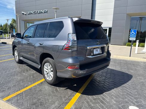 Used 2021 Lexus GX 460 Premium w/ Premium Package AWD/4WD image 7