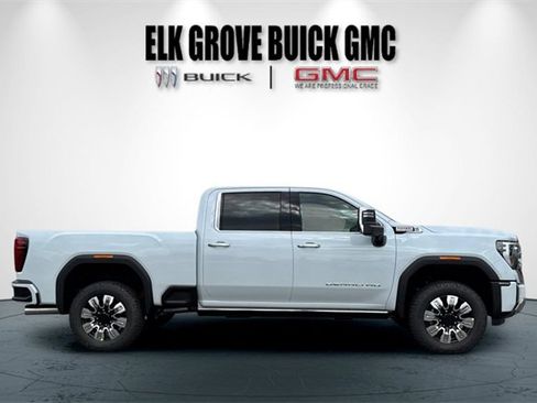 New 2026 GMC Sierra 2500 Denali w/ Denali Reserve Package image 3