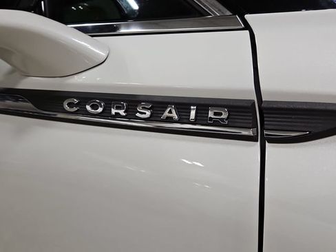 Used 2023 Lincoln Corsair Reserve w/ Equipment Group 201A AWD/4WD image 27