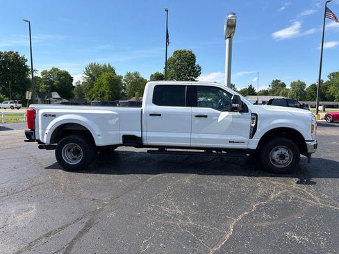Used 2024 Ford F350 XLT AWD/4WD image 7