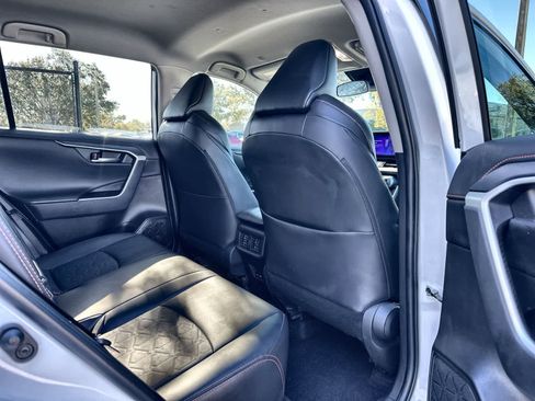 Used 2024 Toyota RAV4 Adventure image 18
