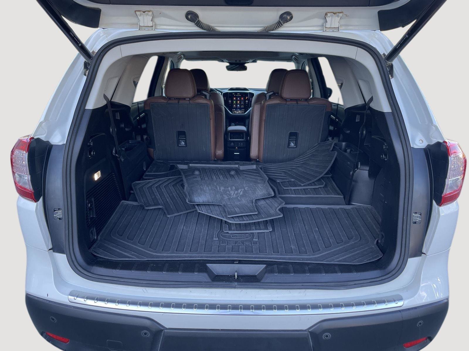 Used 2025 Subaru Ascent Touring AWD/4WD image 8