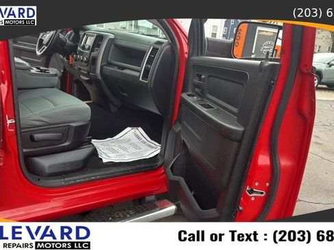 Used 2014 RAM 1500 Express AWD/4WD image 29