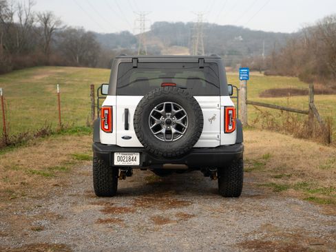 New 2025 Ford Bronco Badlands image 5