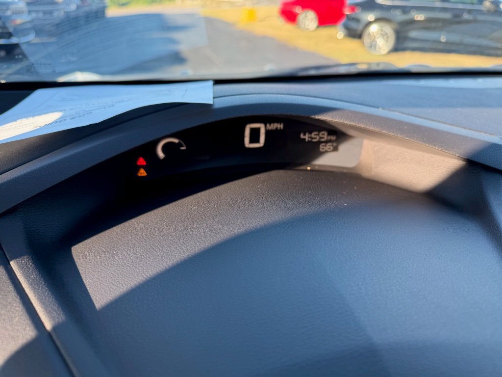 Used 2015 Nissan Leaf S w/ Charge Package FWD image 12