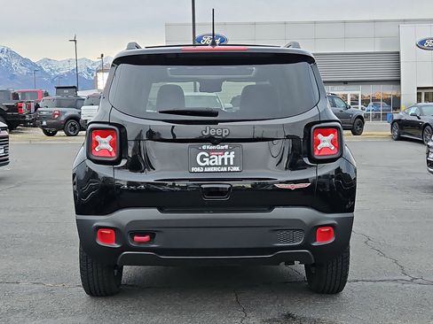 Used 2022 Jeep Renegade Trailhawk w/ Sun/Sound Group image 7