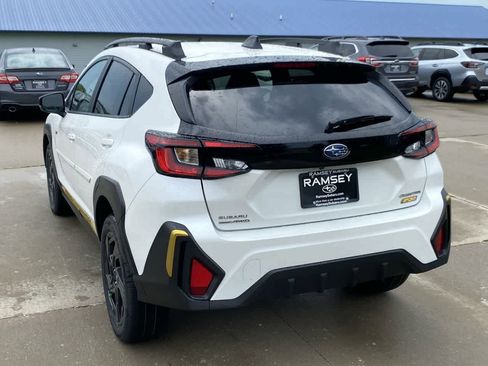 Used 2025 Subaru Crosstrek 2.5i Sport AWD/4WD image 4