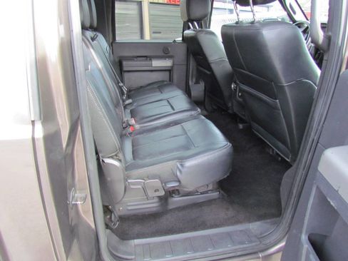 Used 2016 Ford F250 Lariat w/ FX4 Off-Road Package image 14