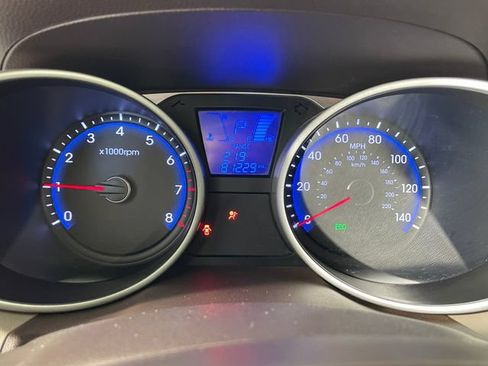 Used 2013 Hyundai Tucson GLS FWD image 5