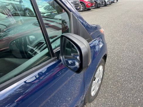 Used 2020 Ford Transit Connect XL image 30