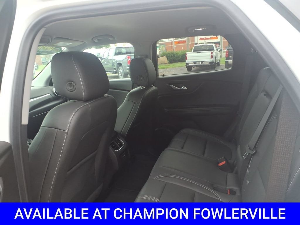 Used 2023 Chevrolet Blazer LT FWD image 10
