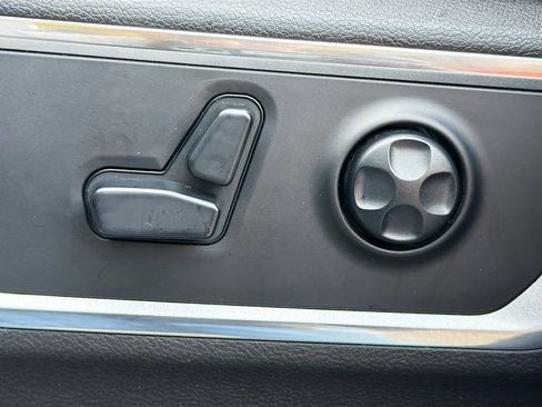 Used 2019 RAM 1500 Laramie w/ Sport Appearance Package image 26