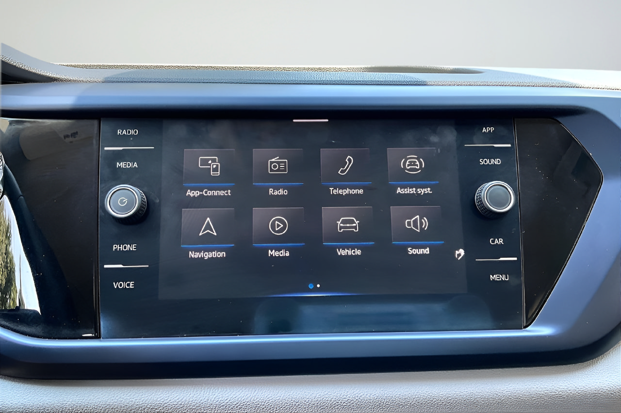 Used 2022 Volkswagen Taos SE w/ IQ.Drive SE Package FWD image 23