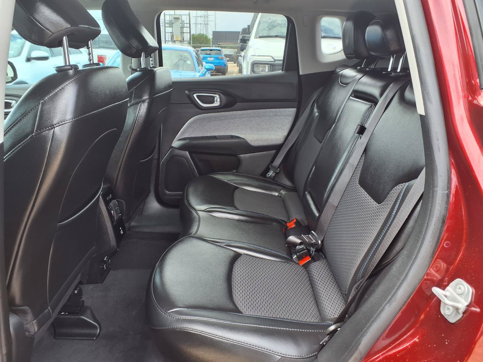 Used 2022 Jeep Compass Latitude w/ Convenience Group FWD image 21