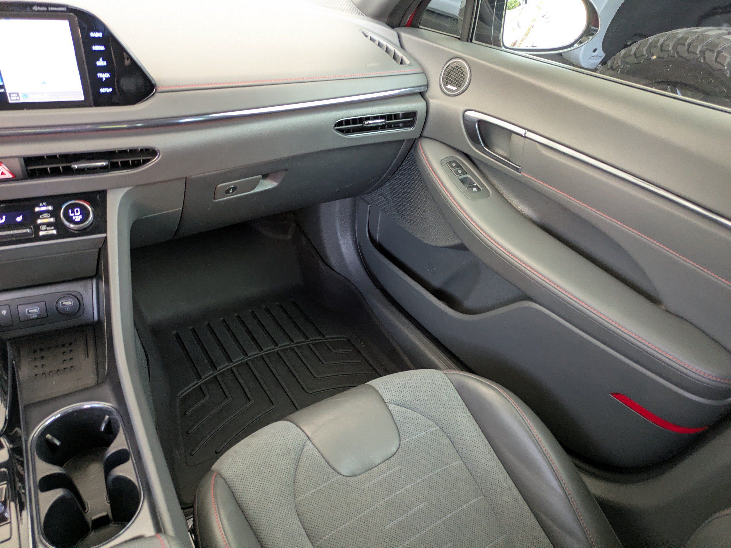 Used 2023 Hyundai Sonata N Line FWD image 17