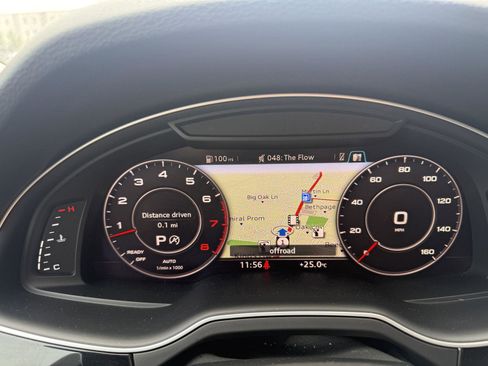Used 2018 Audi Q7 3.0T Prestige AWD/4WD image 12