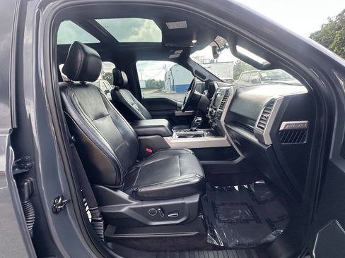 Used 2016 Ford F150 Lariat image 16