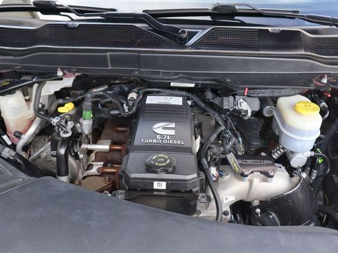 Used 2020 RAM 2500 Laramie image 15