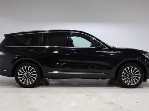 Used 2023 Lincoln Aviator Reserve w/ Equipment Group 201A AWD/4WD image 9