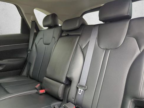 Used 2022 Kia Sorento S w/ Panoramic Sunroof Package FWD image 22