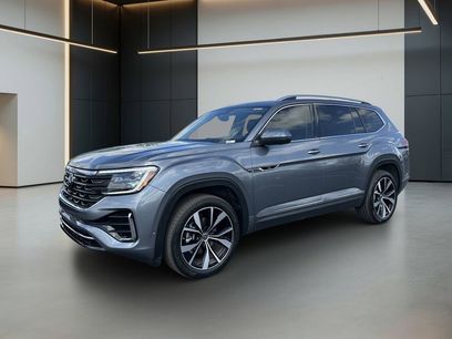 Used 2024 Volkswagen Atlas SEL Premium R-Line