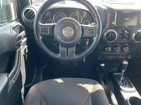 Used 2016 Jeep Wrangler Unlimited Sport w/ Quick Order Package 24S AWD/4WD image 18