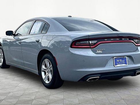 Used 2021 Dodge Charger SXT w/ Leather Interior Group RWD image 13