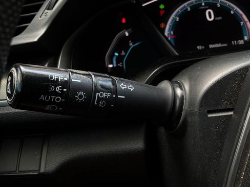 Used 2018 Honda Civic EX image 36