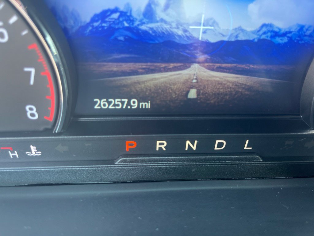 Used 2022 Ford Explorer XLT RWD image 5