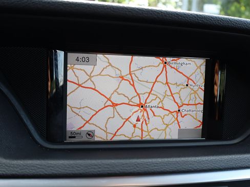 Used 2013 Mercedes-Benz E 350 BlueTEC Sedan image 25