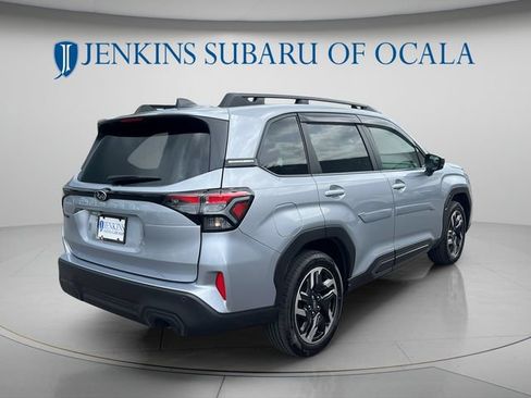 Used 2025 Subaru Forester Limited AWD/4WD image 3