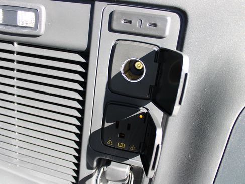 New 2025 Ford Expedition Max Platinum w/ Stealth Performance Package image 19