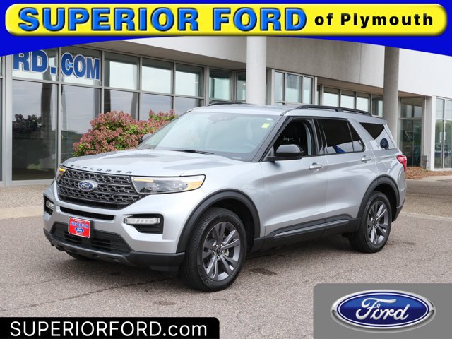 Certified 2023 Ford Explorer XLT w/ Equipment Group 202A AWD/4WD image 1