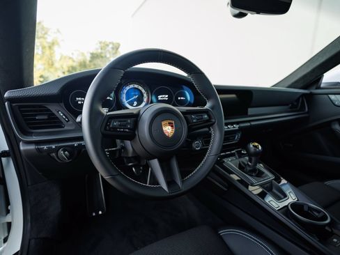Used 2022 Porsche 911 GT3 RWD image 42