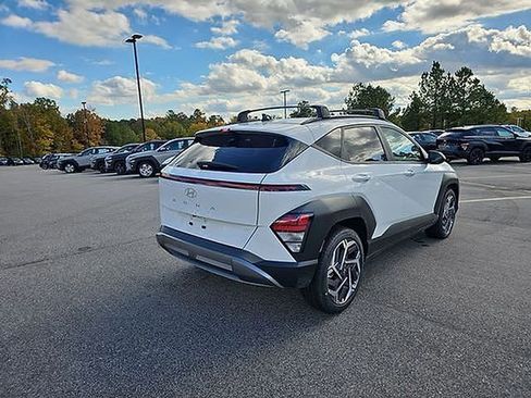 New 2026 Hyundai Kona SEL Premium image 17