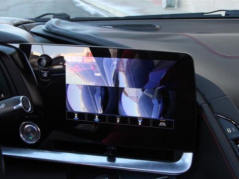 Used 2023 Chevrolet Corvette Stingray Premium Conv w/ Z51 Performance Package image 35