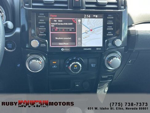 Used 2023 Toyota 4Runner TRD Off-Road Premium w/ Moonroof Package AWD/4WD image 17