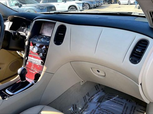 Certified 2017 INFINITI QX50 Base w/ Premium Plus Package image 25