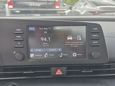 New 2026 Hyundai Elantra SEL Sport FWD image 26