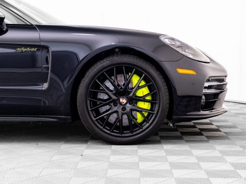 Used 2021 Porsche Panamera Turbo S w/ Assistance Package AWD/4WD image 38