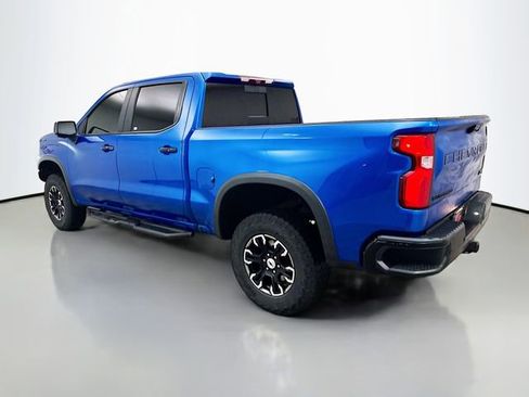 Used 2022 Chevrolet Silverado 1500 ZR2 w/ Technology Package image 7