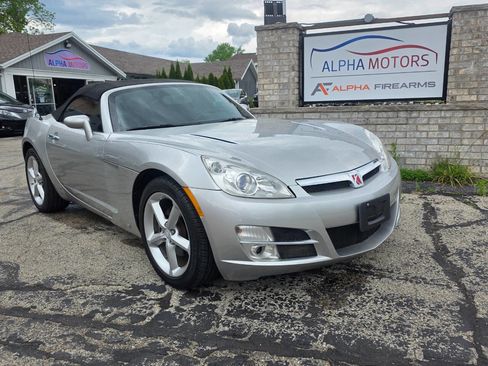 Used 2009 Saturn Sky w/ Premium Trim Package image 1