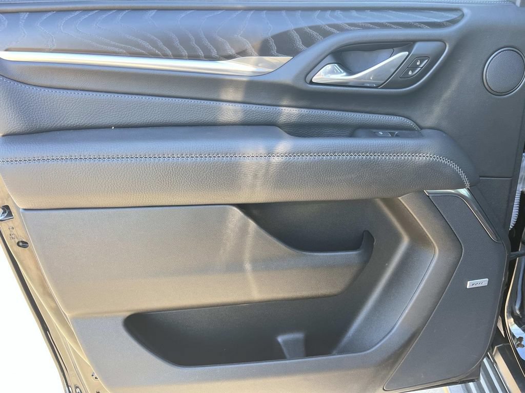 Used 2023 GMC Yukon XL Denali w/ Advanced Technology Package AWD/4WD image 20