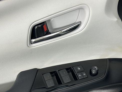 Used 2019 Toyota Prius Limited image 17