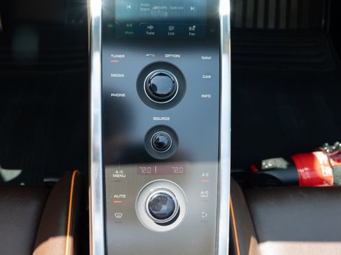 Used 2015 Porsche 918 Spyder AWD/4WD image 45