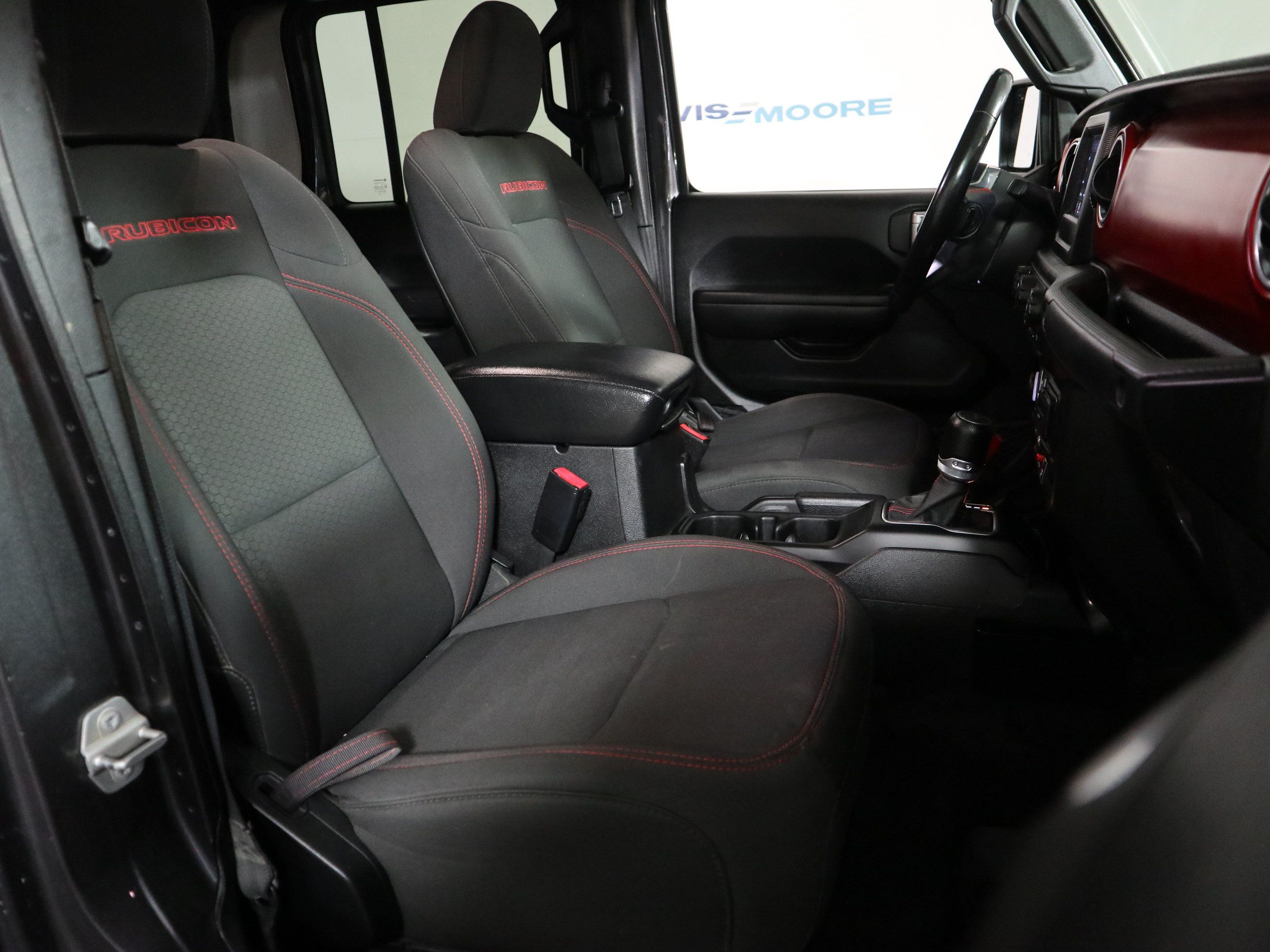 Used 2021 Jeep Gladiator Rubicon w/ Cold Weather Group AWD/4WD image 20