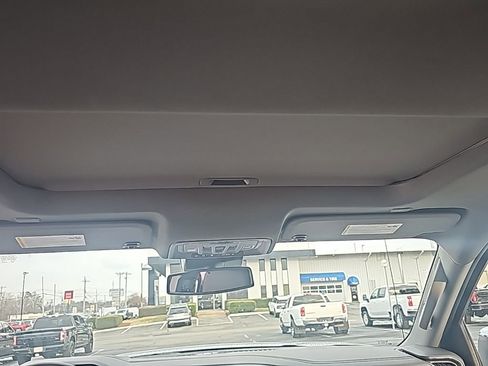 New 2026 GMC Sierra 1500 SLT w/ SLT Premium Plus Package image 18